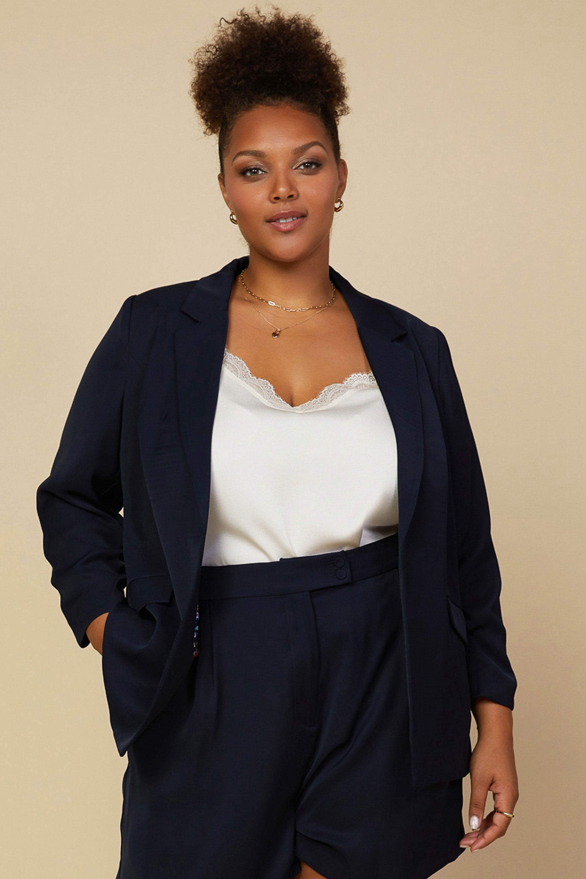 ARE SKIES Shirred – Sleeve Blazer Recycled Size Plus BLUE -