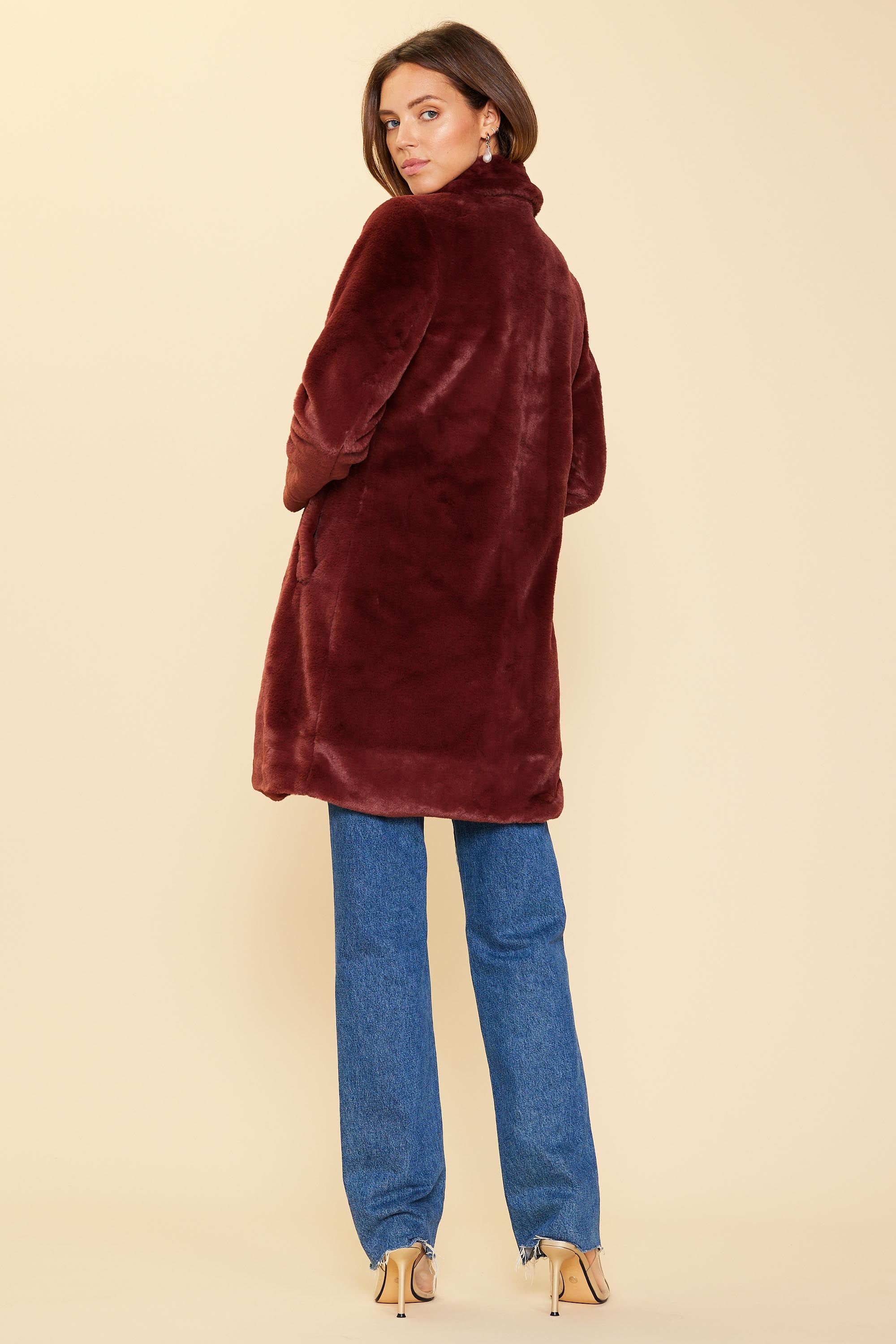 Maroon on sale teddy coat