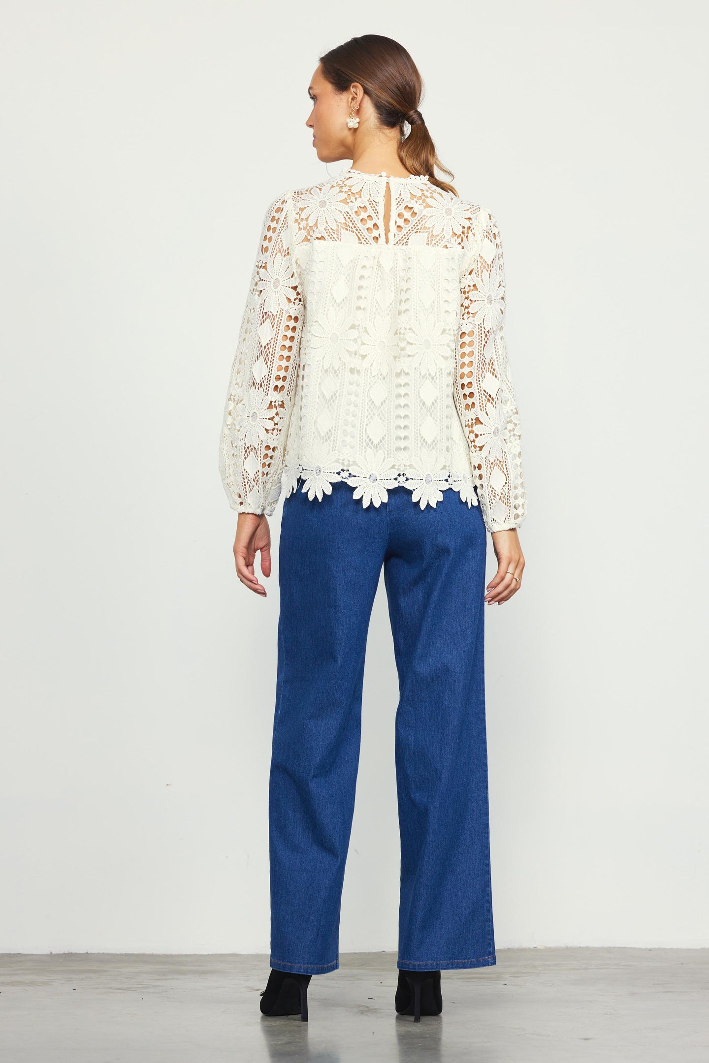 Eyelet Lace Longsleeve Blouse